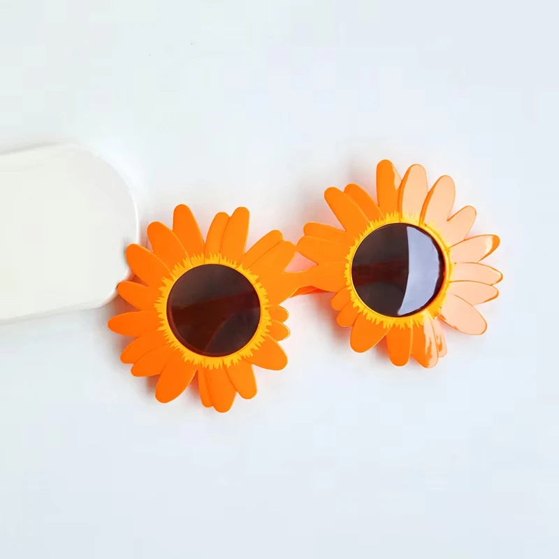 Movie Terrifier Clown Cosplay Glasses Sunflower Joker Sunglasses Christmas Daisy Eyewear Unisex Carnival Prop Accessories by Geo’s Online Store