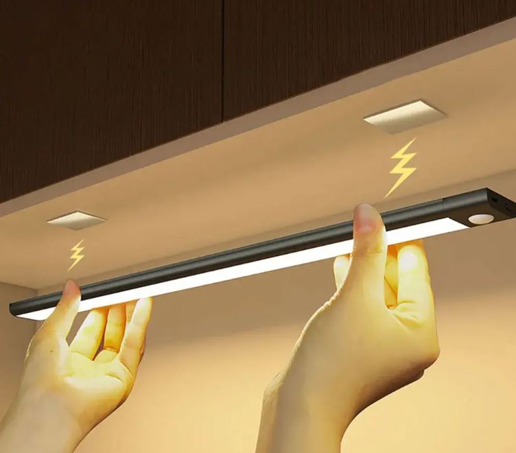 Wireless Motion Sensor Light by Geo’s Online Store